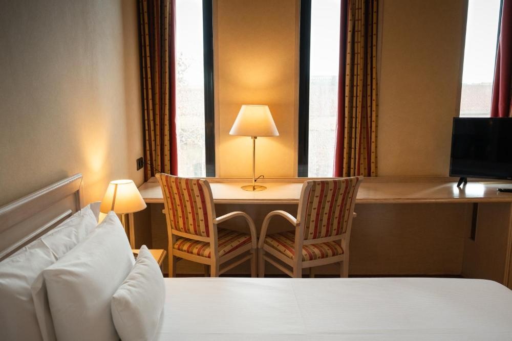 Sunotel Aston Image 26