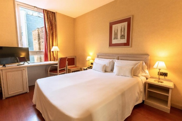 Sunotel Aston image 32