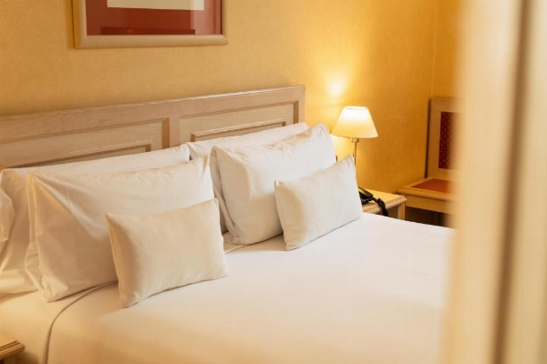 Sunotel Aston image 33